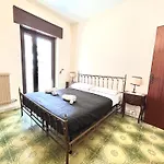Quadrilocale Vista Mare Completamente Climatizzato Daire
