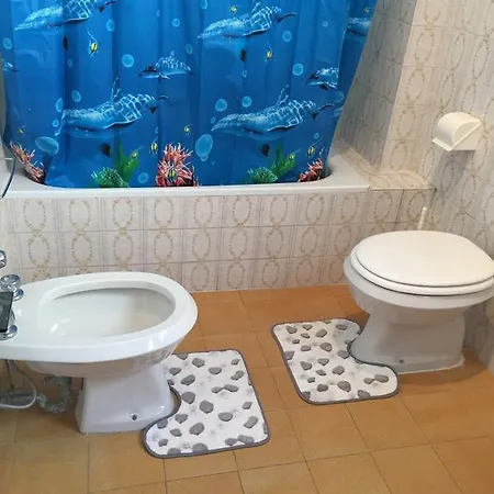 Quadrilocale Vista Mare Completamente Climatizzato Apartment *