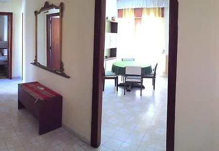 Апартаменты Quadrilocale Vista Mare Completamente Climatizzato *